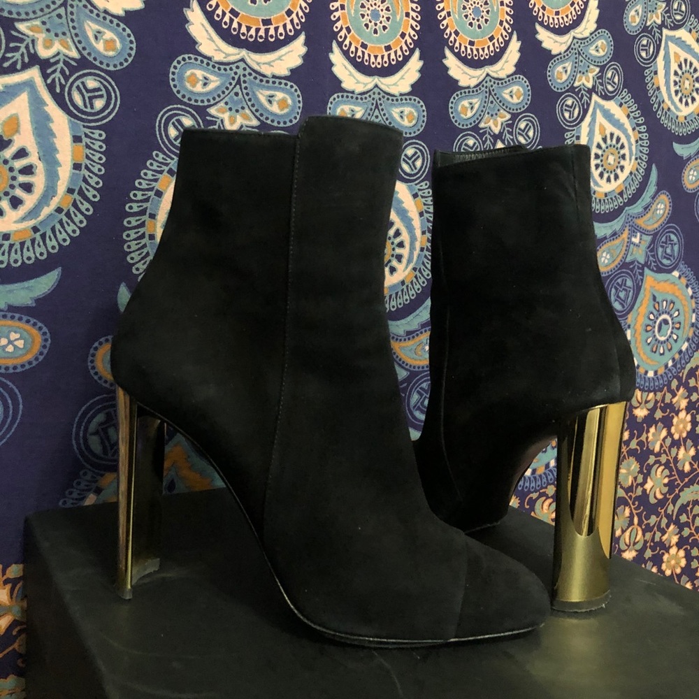 Giuseppe High Heel Boots💫
